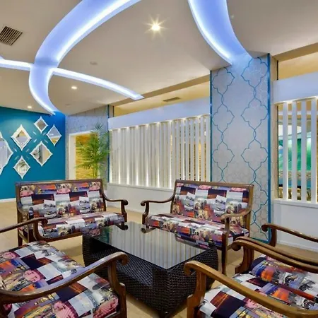 Luxury Granada * ألانيا
