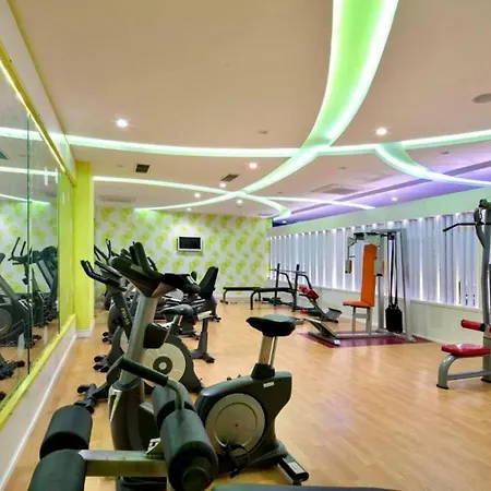 Luxury Granada ألانيا